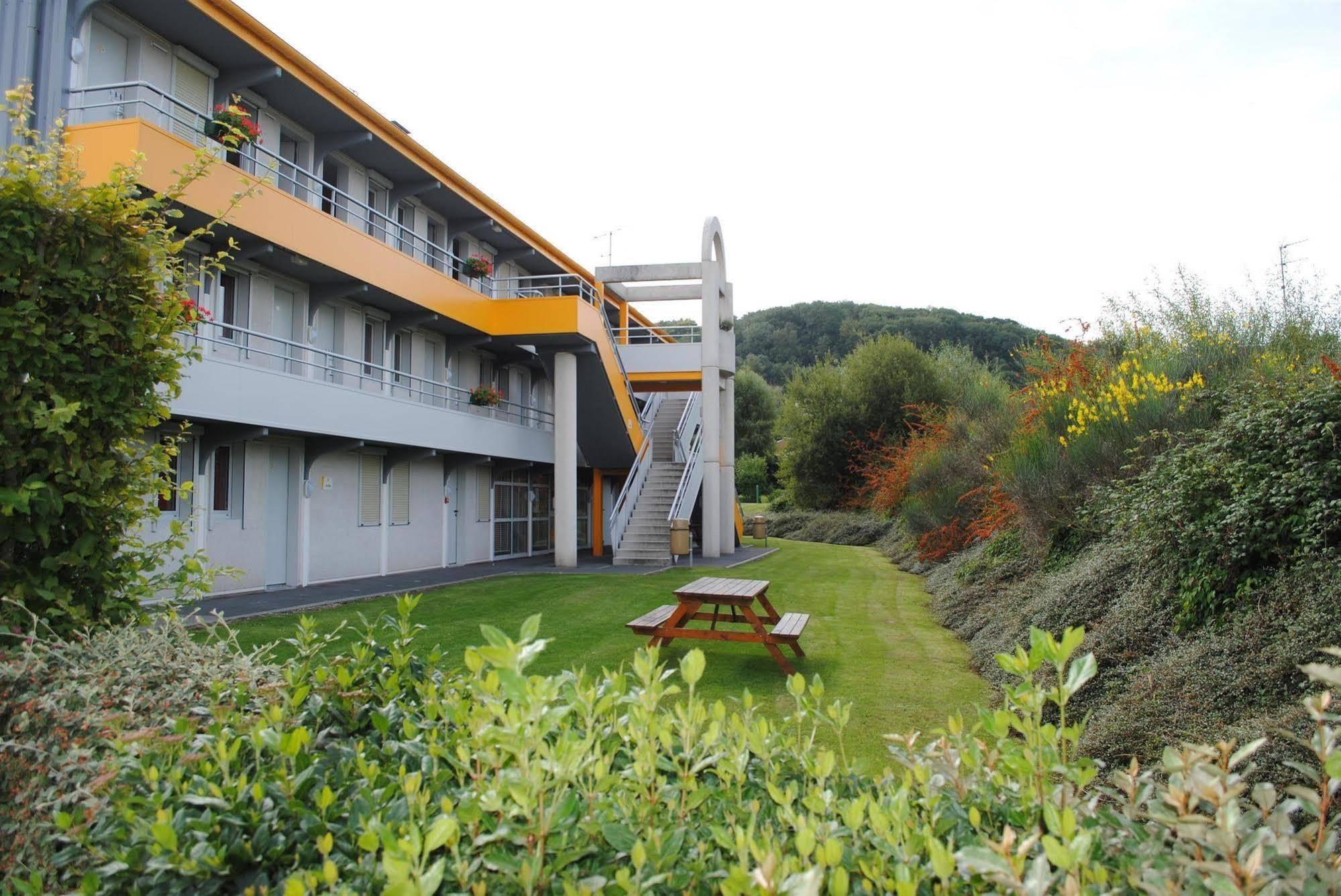 Premiere Classe Honfleur La Rivière-Saint-Sauveur Екстериор снимка